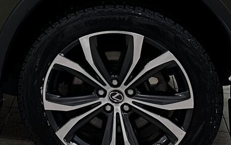 Lexus RX IV рестайлинг, 2021 год, 5 700 000 рублей, 18 фотография