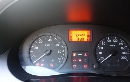 Renault Logan I, 2007 год, 380 000 рублей, 2 фотография