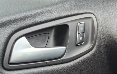 Ford Kuga III, 2016 год, 1 599 000 рублей, 17 фотография