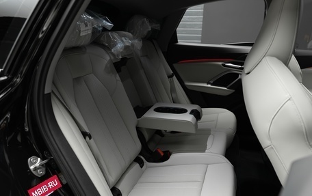 Audi Q5, 2025 год, 7 950 000 рублей, 27 фотография