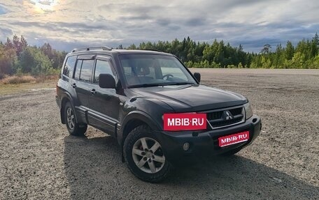 Mitsubishi Pajero III рестайлинг, 2005 год, 870 000 рублей, 1 фотография