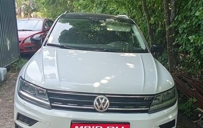 Volkswagen Tiguan II, 2018 год, 1 999 999 рублей, 1 фотография