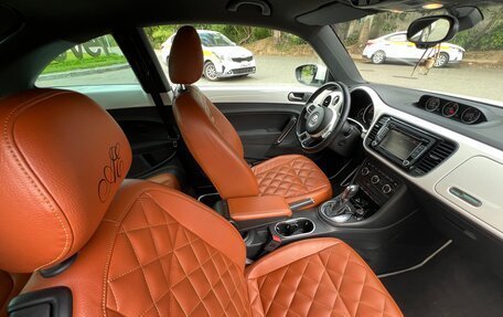 Volkswagen Beetle, 2013 год, 950 000 рублей, 11 фотография