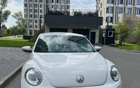 Volkswagen Beetle, 2013 год, 950 000 рублей, 3 фотография