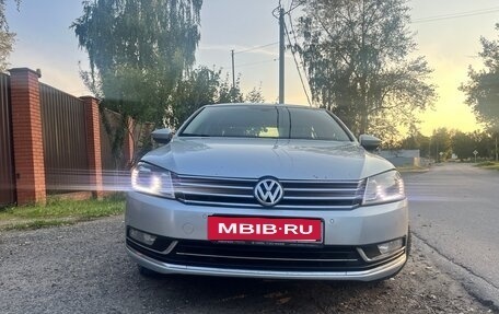 Volkswagen Passat B7, 2012 год, 1 100 000 рублей, 2 фотография