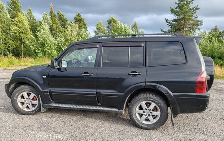 Mitsubishi Pajero III рестайлинг, 2005 год, 870 000 рублей, 5 фотография