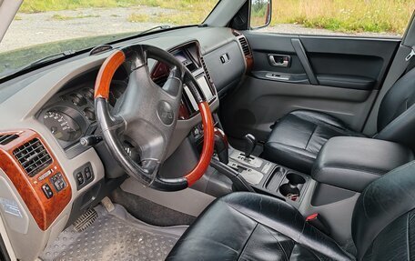 Mitsubishi Pajero III рестайлинг, 2005 год, 870 000 рублей, 10 фотография