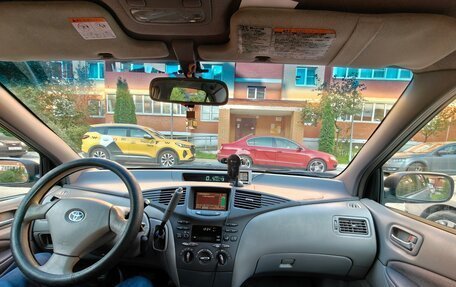 Toyota Prius IV XW50, 2000 год, 300 000 рублей, 6 фотография