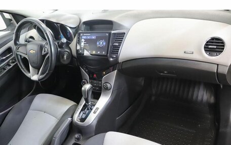 Chevrolet Cruze II, 2012 год, 749 000 рублей, 5 фотография