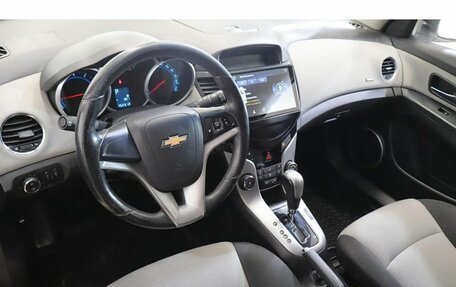 Chevrolet Cruze II, 2012 год, 749 000 рублей, 6 фотография