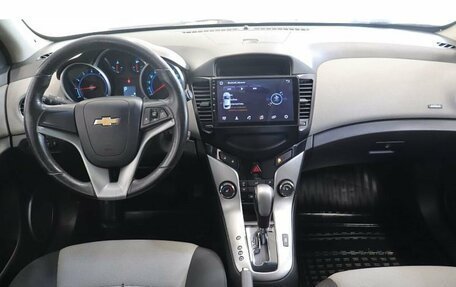 Chevrolet Cruze II, 2012 год, 749 000 рублей, 9 фотография
