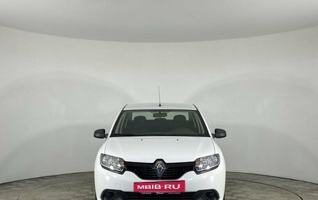 Renault Logan II, 2017 год, 780 000 рублей, 3 фотография
