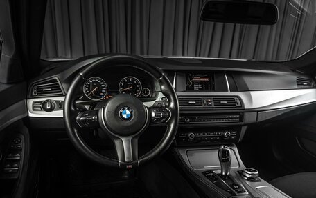 BMW 5 серия, 2016 год, 2 399 000 рублей, 6 фотография