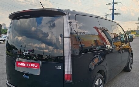 Hyundai Staria, 2021 год, 4 900 000 рублей, 5 фотография