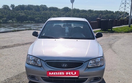 Hyundai Accent II, 2005 год, 220 000 рублей, 3 фотография