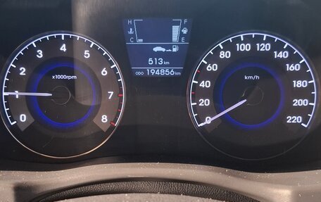 Hyundai Solaris II рестайлинг, 2011 год, 750 000 рублей, 8 фотография