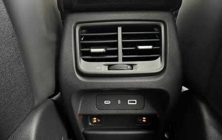 Geely Tugella FY11, 2023 год, 2 620 000 рублей, 14 фотография