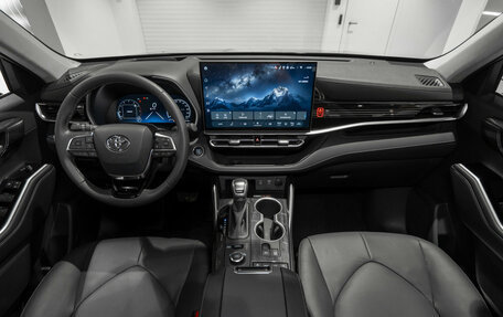 Toyota Highlander, 2026 год, 5 800 000 рублей, 8 фотография