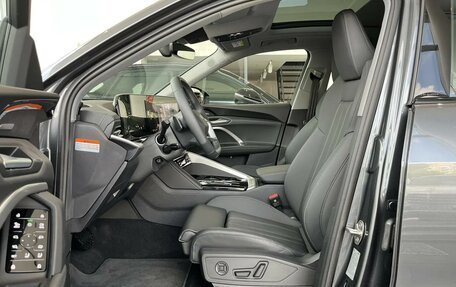 Audi Q5, 2025 год, 7 800 000 рублей, 2 фотография