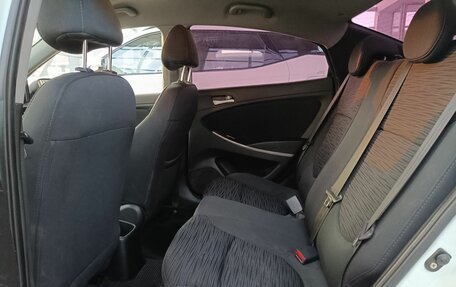 Hyundai Solaris II рестайлинг, 2014 год, 905 000 рублей, 7 фотография