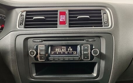 Volkswagen Jetta VI, 2012 год, 979 000 рублей, 15 фотография
