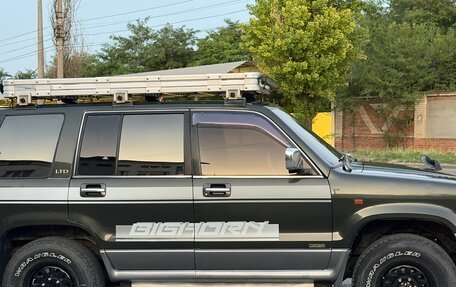 Isuzu Bighorn II, 1994 год, 690 000 рублей, 2 фотография