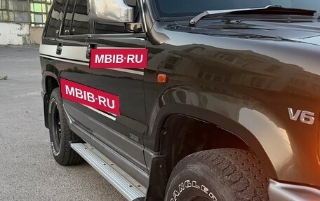 Isuzu Bighorn II, 1994 год, 690 000 рублей, 8 фотография