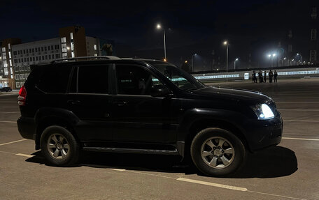 Toyota Land Cruiser Prado 120 рестайлинг, 2004 год, 1 450 000 рублей, 4 фотография