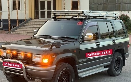 Isuzu Bighorn II, 1994 год, 690 000 рублей, 6 фотография