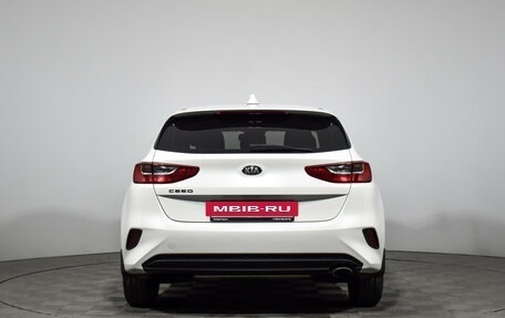 KIA cee'd III, 2018 год, 1 490 000 рублей, 7 фотография