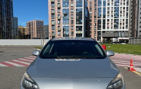 Opel Astra J, 2012 год, 730 000 рублей, 1 фотография