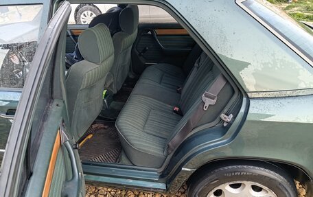 Mercedes-Benz E-Класс, 1992 год, 480 000 рублей, 6 фотография
