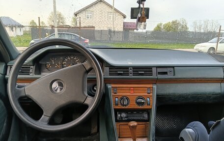 Mercedes-Benz E-Класс, 1992 год, 480 000 рублей, 7 фотография