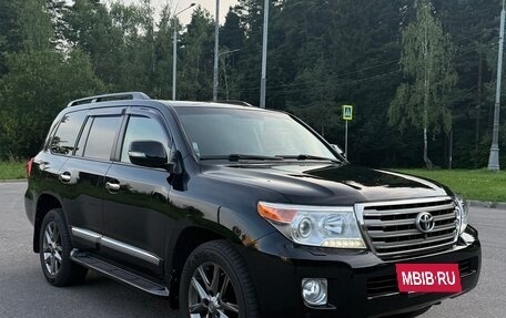 Toyota Land Cruiser 200, 2013 год, 4 150 000 рублей, 3 фотография