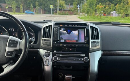 Toyota Land Cruiser 200, 2013 год, 4 150 000 рублей, 12 фотография