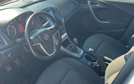 Opel Astra J, 2012 год, 730 000 рублей, 11 фотография