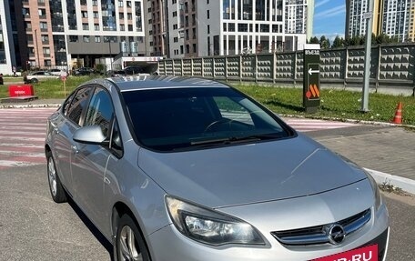 Opel Astra J, 2012 год, 730 000 рублей, 3 фотография