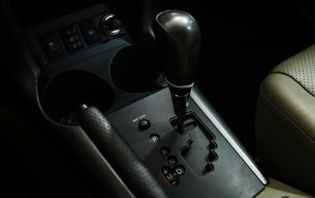 Toyota RAV4, 2011 год, 1 149 000 рублей, 16 фотография