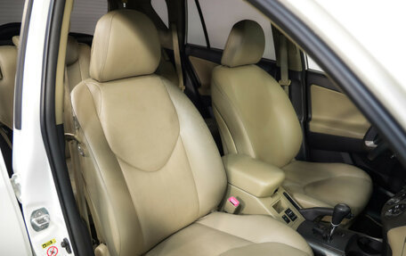 Toyota RAV4, 2011 год, 1 149 000 рублей, 21 фотография