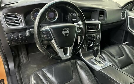 Volvo S60 III, 2010 год, 910 520 рублей, 8 фотография