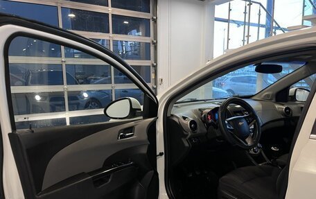 Chevrolet Aveo III, 2014 год, 660 000 рублей, 21 фотография