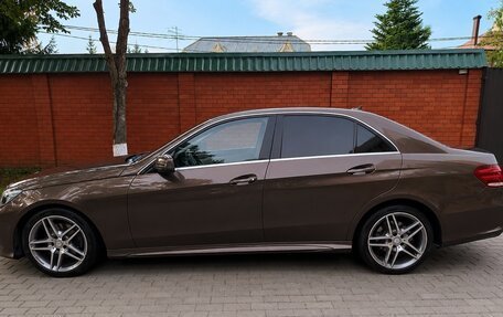 Mercedes-Benz E-Класс, 2013 год, 2 100 000 рублей, 10 фотография