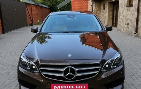 Mercedes-Benz E-Класс, 2013 год, 2 100 000 рублей, 2 фотография