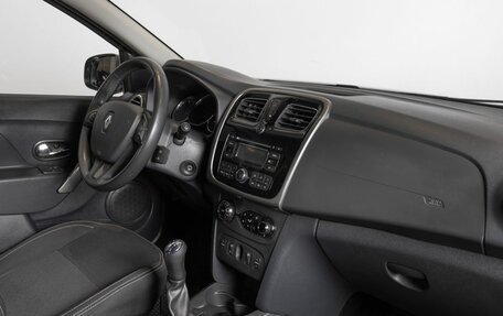 Renault Logan II, 2016 год, 830 000 рублей, 7 фотография
