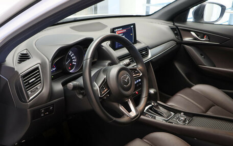 Mazda CX-4, 2023 год, 2 945 000 рублей, 8 фотография