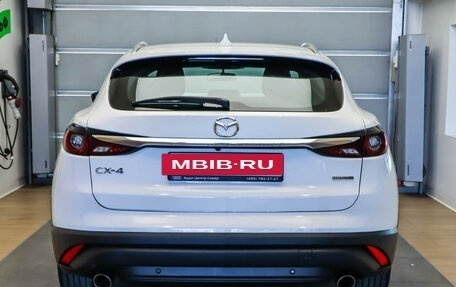 Mazda CX-4, 2023 год, 2 945 000 рублей, 6 фотография