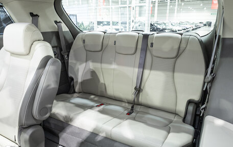 KIA Carnival, 2026 год, 7 200 000 рублей, 40 фотография