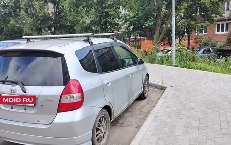 Honda Fit III, 2001 год, 160 000 рублей, 4 фотография