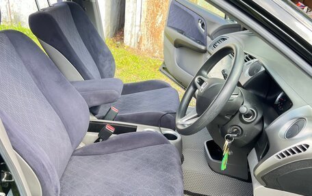 Honda Stream II, 2009 год, 1 200 000 рублей, 26 фотография