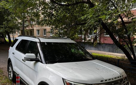 Ford Explorer VI, 2019 год, 3 100 000 рублей, 17 фотография